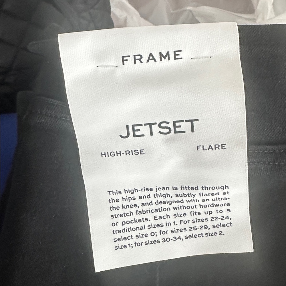 Frame Denim The JetSet high rise flare - Picture 5 of 9